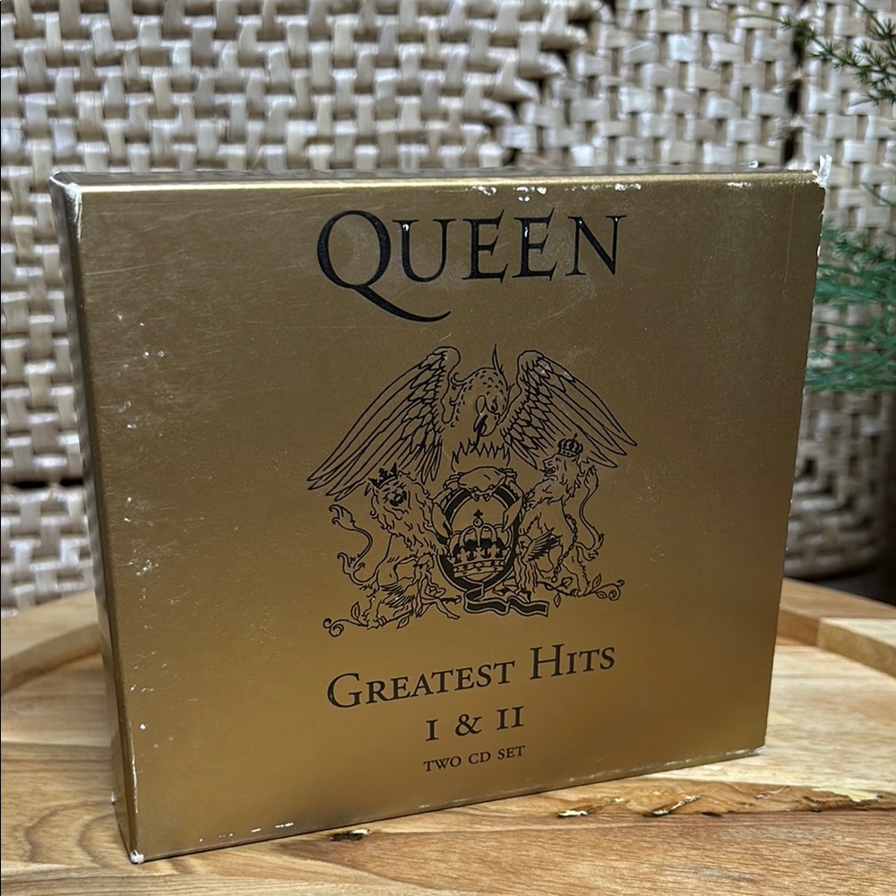 Queen Greatest Hits 1 & 2 CD Collection Media